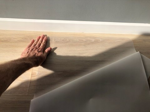 Przezroczysta mata pod kuwetę PetGLASS™ 60x80cm