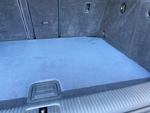 Mata do bagażnika CarGLASS™ przezroczysta 70x100cm