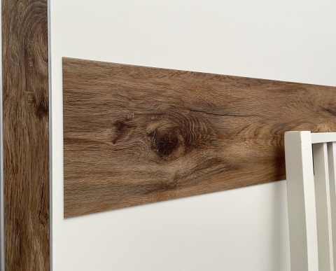 Narożnik aluminiowy CornerAlu WallWOOD™ dąb L2 5x5x100cm